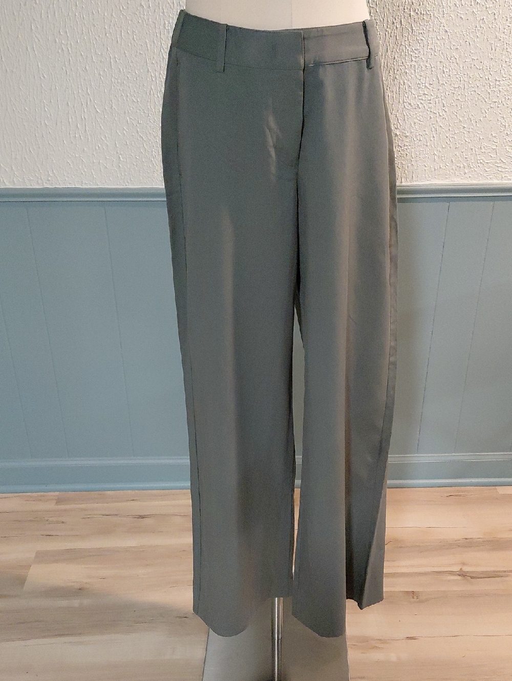 Banana Republic Women's Gray Wide-Leg Dress Pants